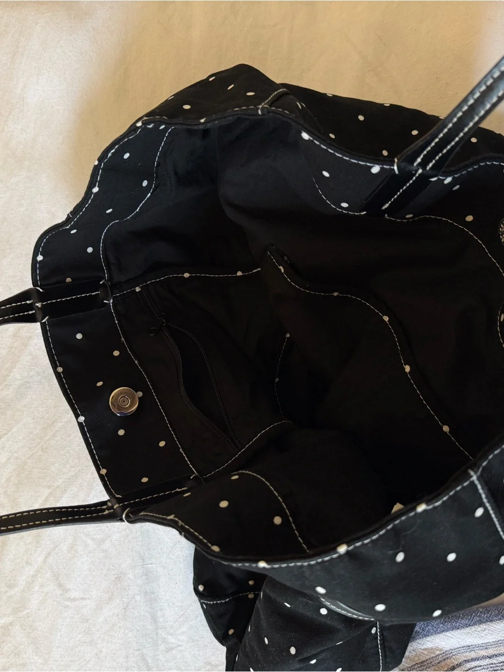 N/A versatile black